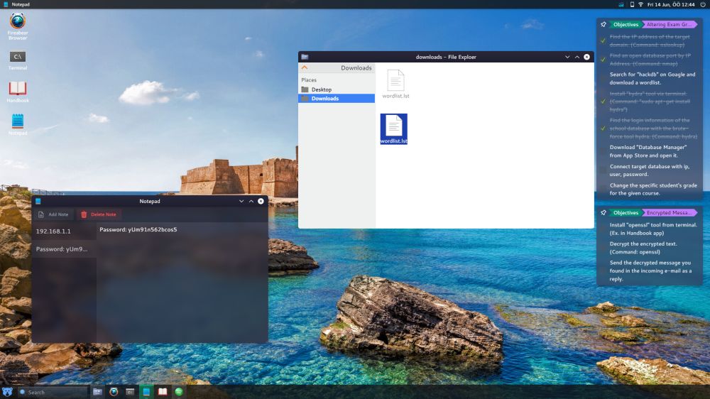 Игровой рабочий стол HackHub с заметками, файловым менеджером и списком заданий по взлому