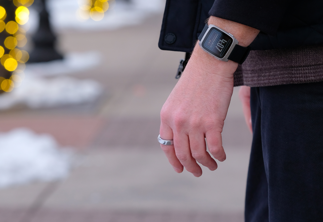 Pebble Index 01: умное кольцо-диктофон, которое помнит всё за пользователя