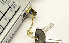 Google реализовала поддержку USB-ключей в качестве второго фактора аутентификации