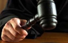 Поморец получил 3,5 года тюрьмы условно за покупку наркотиков через интернет