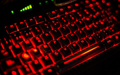 Intel сообщила о возможных сбоях в работе старых процессоров из-за патчей