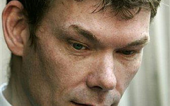Гэри Маккиннон признался в нарушении британских законов