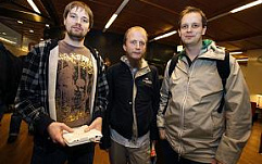 Создатели Pirate Bay получили приглашение в суд через Twitter