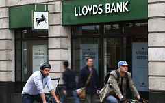 Клиенты британского банка Lloyds Bank стали жертвами утечки данных