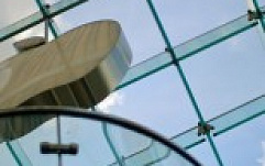 Сотрудник Apple уволен за комментарии в Facebook