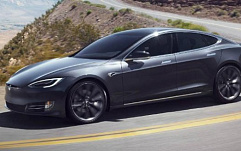 Преступники угнали Tesla Model S с помощью планшета и телефона