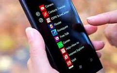 Nokia обвиняют в шпионаже и передаче данных пользователей компании Microsoft