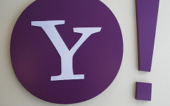 Правительство США отправило Yahoo больше 12 тыс. запросов
