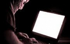 ФБР: Ведомство ведет активную работу по поимке киберпреступников